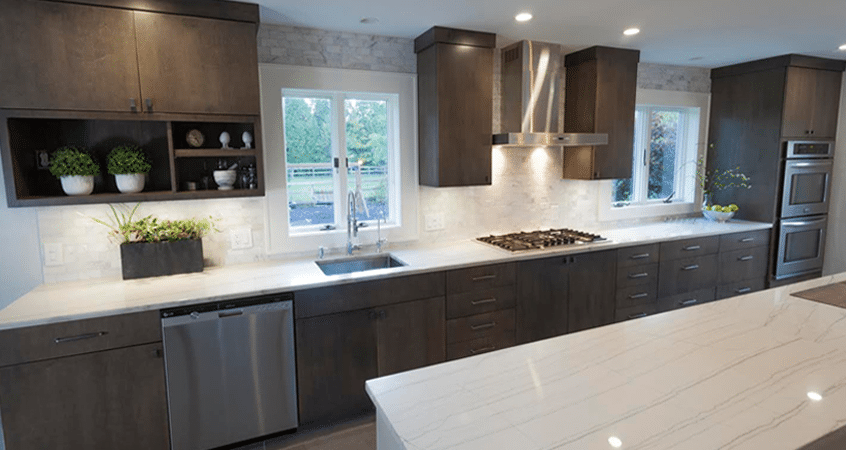 A transitional kitchen designed by Capozzi Design Build.