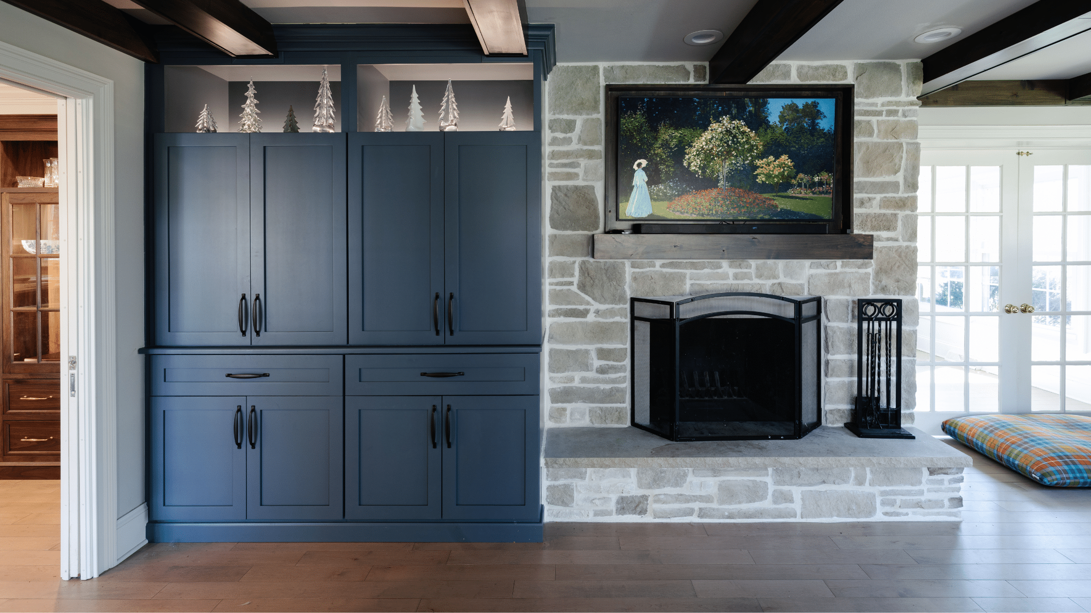 Build up vs. build out? See which home addition approach best fits your lot, lifestyle, and long-term goals in Northeast Ohio.
